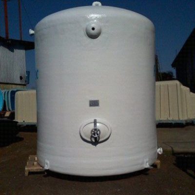 Boca de Inspeção Inferior, Olhal de Içamento e Placa de Controle de Qualidade