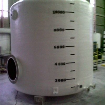 Boca de Inspeção Inferior, Olhal de Içamento e Escala Volumétrica