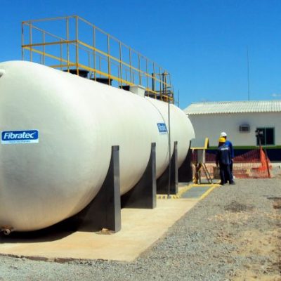 Estação de Tratamento de Esgoto Compacta  instalada em canteiro de obras - Lodo Ativado com Aeração Prolongada - Itaboraí RJ